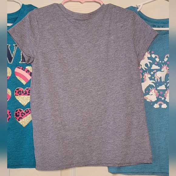 Bundle of 3 Girls shirts - Picture 10 of 10